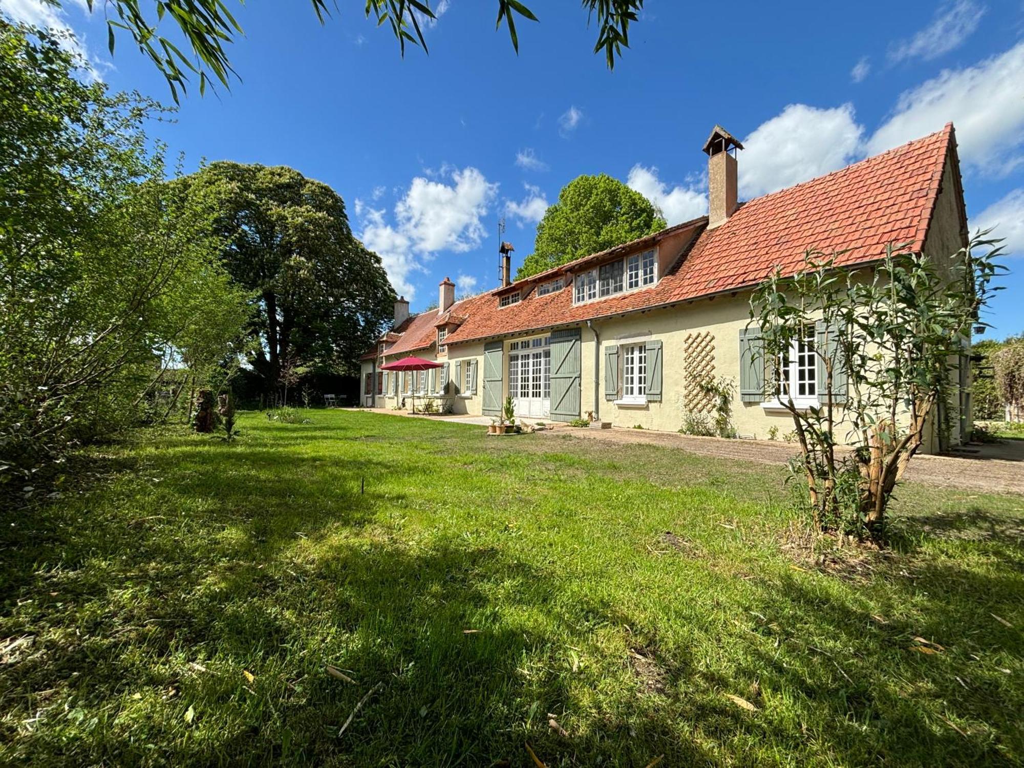 La Haute Tremiere Charenton-du-Cher Exterior photo