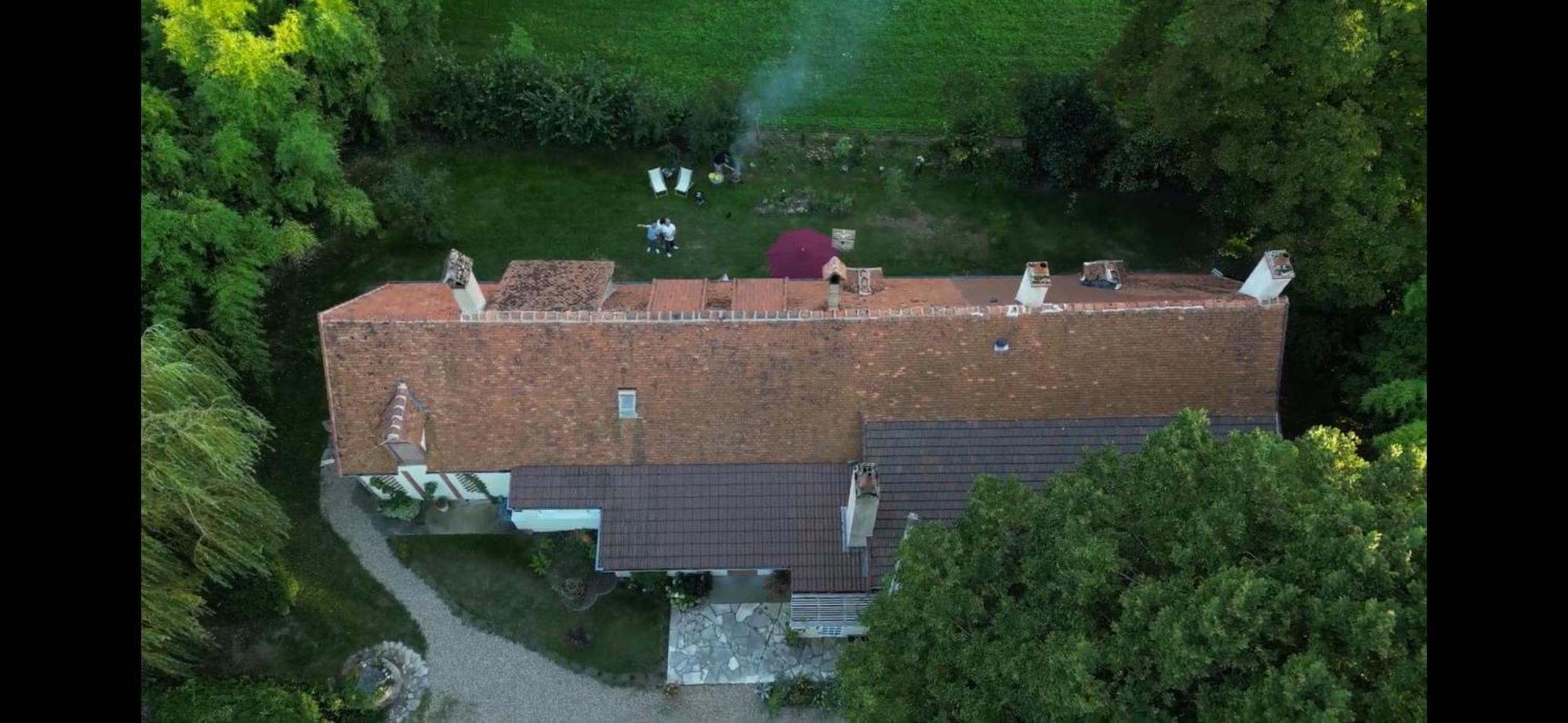 La Haute Tremiere Charenton-du-Cher Exterior photo